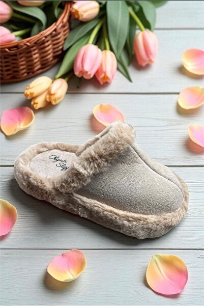 ALTUNTAŞ Indoor Plush Furry Closed Front Eva Sole Gift Slippers Beige