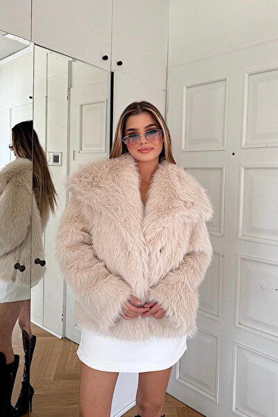 Nana & Mayka Moda Women's Faux Fur Coat – Shawl Collar, Double Breasted, Double Snap Fasteners, Long Sleeves, Thick, Comfortable Fit