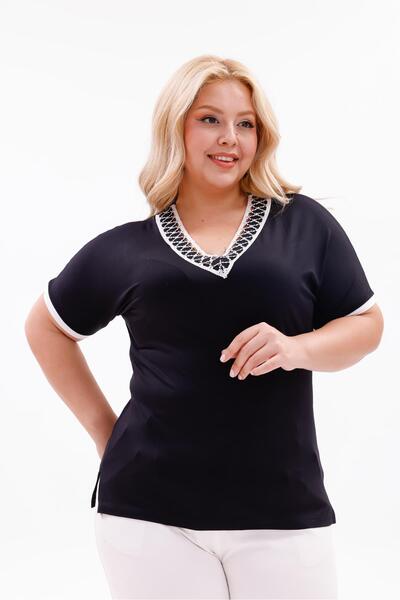 Siyezen Plus Size V-Neck Lace Detail Blouse