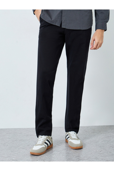 Styli Men Black Slim Fit Chino Pants