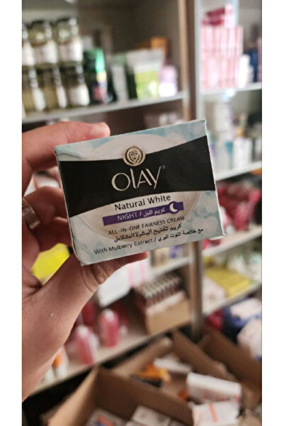 OLAY Natural Glowing Fairness Gece Kremi Tüm Ciltler İçin Aydınlatıcı Doğal B...