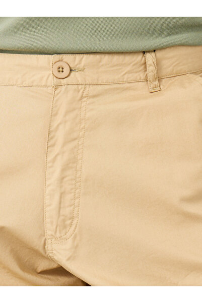 Styli Men Oversized Trousers with Turn-Up Detail Hem