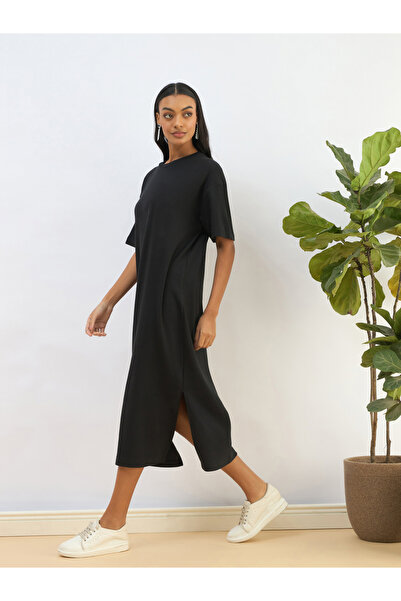 Sassafras By Styli Black Waffle Knit Oversized T-Shirt Midi Dress