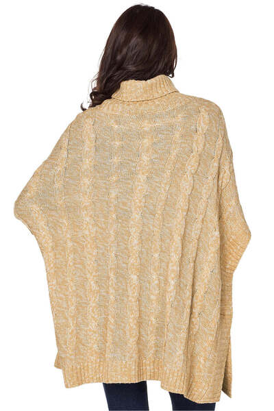 WildFashion Knitted poncho style sweater with pockets A740-126