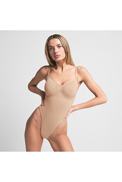 TAVSİYESEVER Vücut Toparlayıcı Şekillendirici Dikişsiz İnce Askılı Tanga Kors...