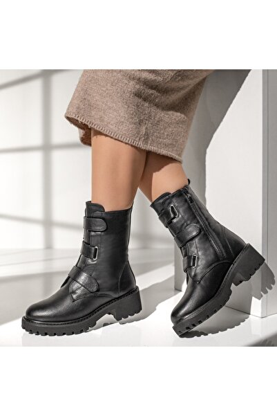 BMoD Women's black boots with a zipper and straps MOD12706