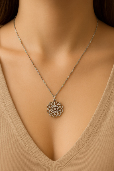 G Sport POLO Stylish and Aesthetic Zircon Necklace