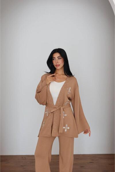 mylunessa Beige Stone Patterned Tie-Front Knitwear Set