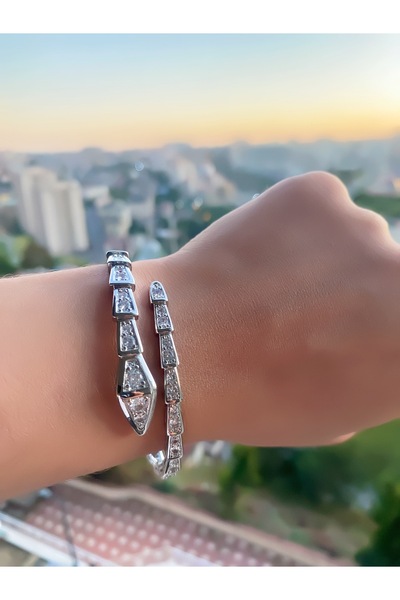 VEGALUXE سوار على شكل ثعبان من الفولاذ قابل للتعديل. لا يسبب التلطيخ.