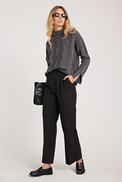 Tudors Kadın Regular Fit Klasik Kesim Yüksel Bel Geniş Paça Siyah Pantolon