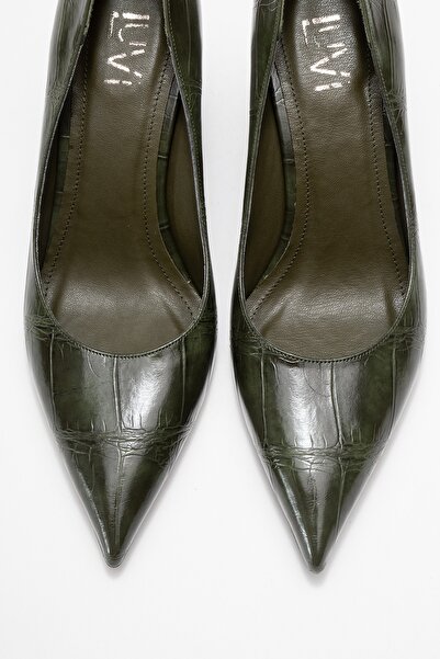 LuviShoes Puera Green Print Pointed Toe Women's Wedge Heel Shoes