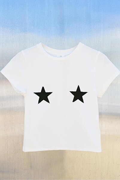 Pull & Bear Yıldız detaylı tişört