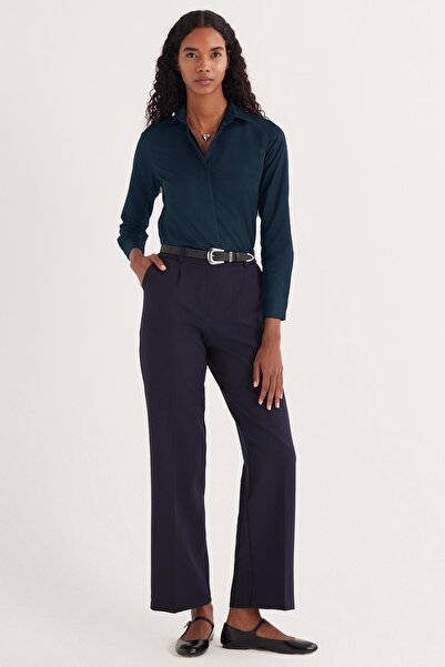Tudors Kadın Slim Fit Dar Kesim Vucüda Oturan Uzun Kollu Gizli Düğme Detaylı Lacivert Basic Gömlek