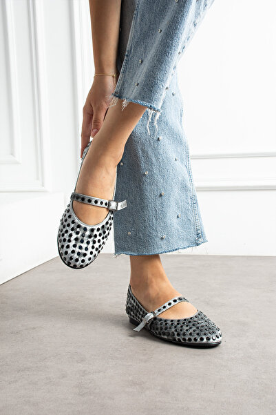 DUXAL SHOES Ruby Velvet Stone Detailed Ankle Strap Women's Ballerinas