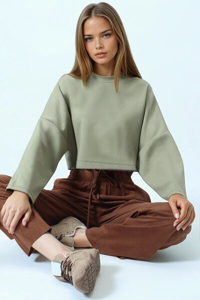 VAGGON Kadın Haki Bisiklet Yaka Yarım Kol Crop Basic Bluz Vs01035