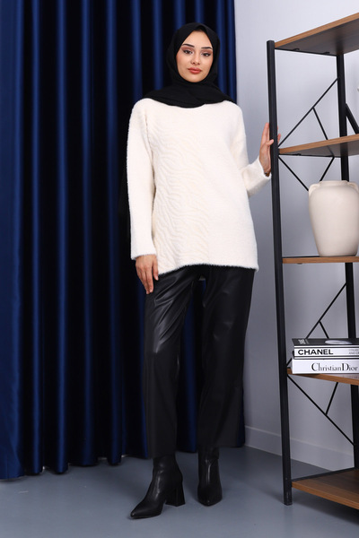 İmajButik Cream Crew Neck Beard Knitwear Sweater