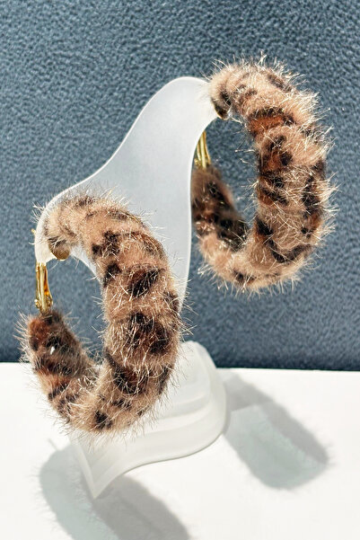 DM AKSESUAR Leopar Desenli Tüylü Halka Küpe