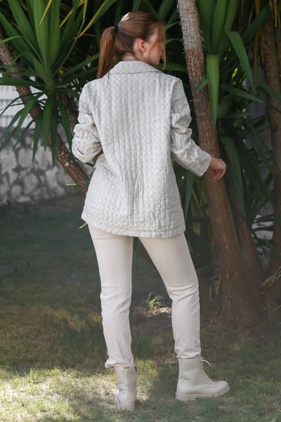 Chiccy Italian Cream Coat Lapel Long Sleeve Plaid Buttoned Quilted Woven Jacket 82 60