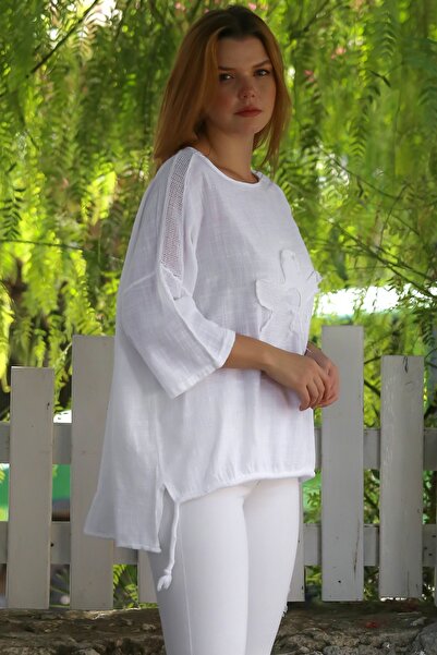 Chiccy Μπλούζα από οργανικό βαμβάκι, λευκή, με λαιμόκοψη, μανίκια 3/4, διχτυωτή λεπτομέρεια, απλικέ, μακρύ πίσω μέρος, υπερμεγέθη υφαντό μπλουζάκι 70 68