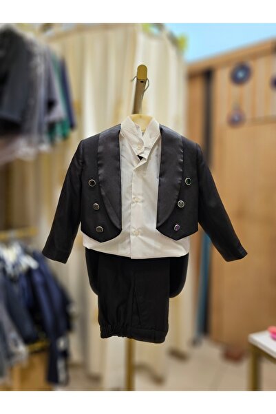 Erkek Çocuk Siyah Gömlekli Takım Elbise