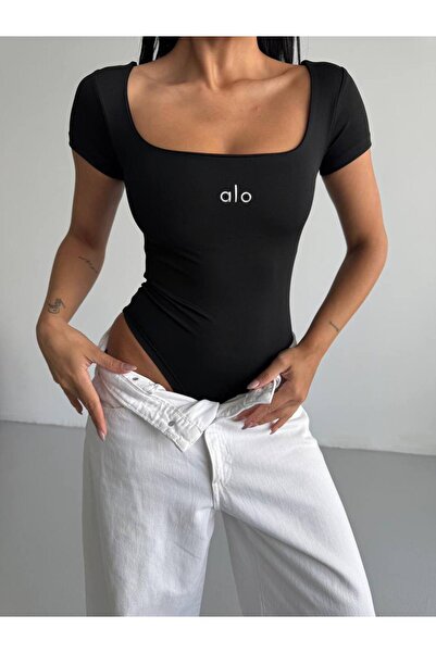 strivex Yarım Kol Kare Yaka Toparlayıcı Siyah Altı Çıtçıtlı Body