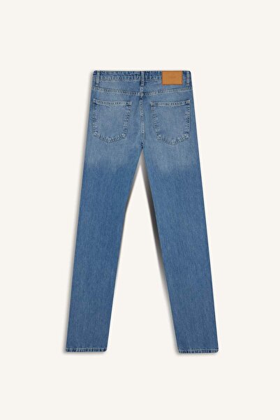 DeFacto Straight Fit Düz Paça Jean Pantolon G1292AX25AU