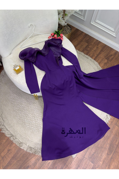 Al Mahra Boutique Dark purple mermaid evening dress with long sleeves