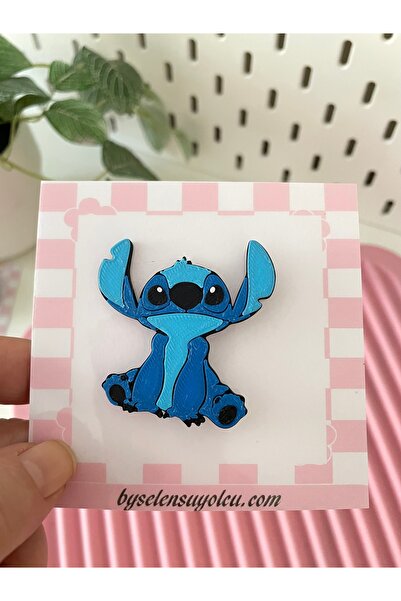 By Selen Suyolcu Stitch Pin & Rozet & Broş