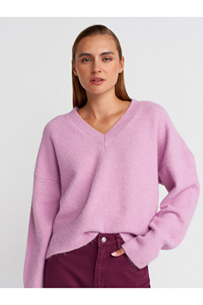 Dilvin 10645 V-Neck Soft Textured Knit Sweater-Lavender