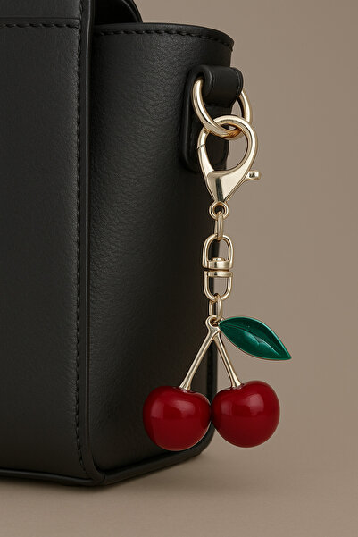 MD Moda Accessories سلسلة مفاتيح معدنية على شكل كرز أحمر