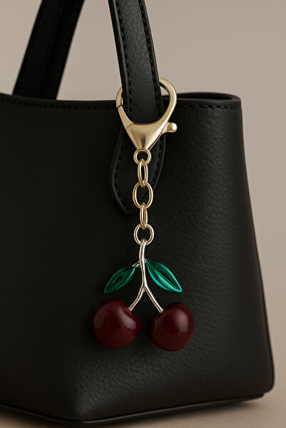 MD Moda Accessories سلسلة مفاتيح معدنية على شكل كرز أحمر داكن - تصميم أنيق مع...