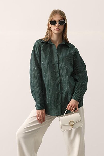 VAGGON Cămașă oversize verde pentru femei, cu textura încrețită, brodata cu m...