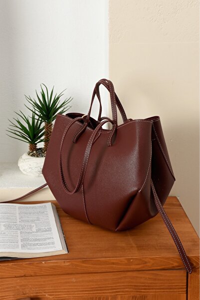 ESTUTE Lüks Cüzdan Hediyeli Büyük Kapasiteli Omuz Çantası