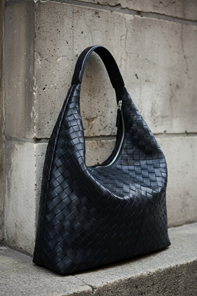 KISCHE Casual Knitting Model Zipper Closure University Women's Hand and Shoulder Bag