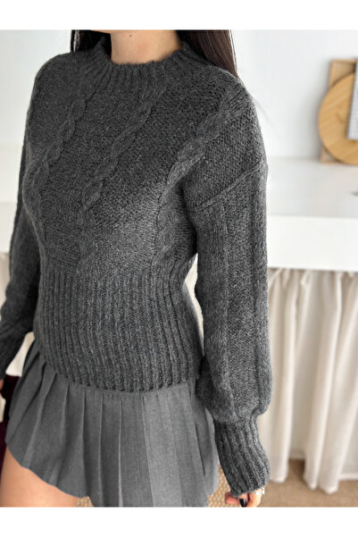 fiolin سترة تريكو ذات ياقة دائرية بنمط محبوك ناعم الملمس