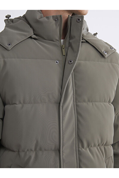 LC Waikiki Ανδρικό πουπουλένιο παλτό İzr New Season Comfortable Fit K με κουκούλα
