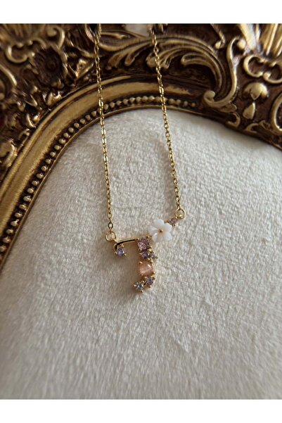 H&B Design Çelik Çiçekli T Harfli Kolye