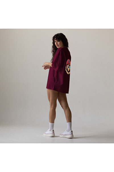 OEM Oversized T-shirt with Super Mario graphics