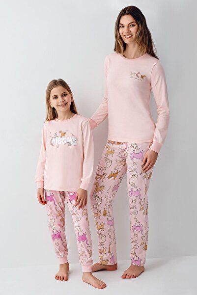 Rolypoly Anne Kız Kedili Pijama Kombini, Anne ve Çocuk Pijamalar Ayrı Ayrı Fiyatlandırılır