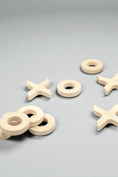MONTETOYS Wooden Xox Tic Tac Toe Game