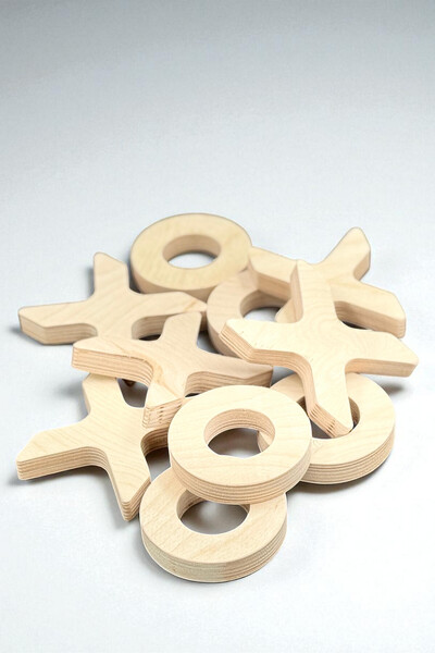 MONTETOYS Wooden Xox Tic Tac Toe Game