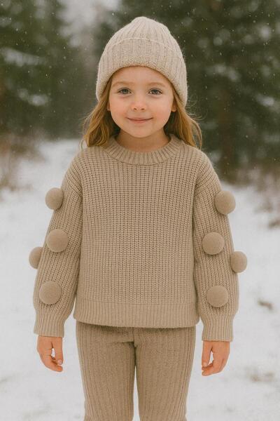 meriç bebe - bütün çocuklar melektir. mrc Girl's Oversized Knit Sweater – Seamless, with Pom-Pom Detail, 2-7 Years Old, Domestic Production