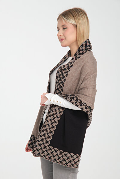 Cebe Ring-Patterned Shoulder Shawl, Double-Sided Knitwear Shoulder Shawl