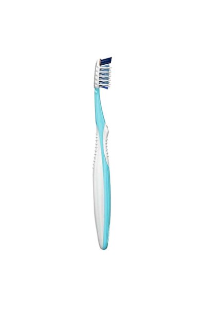 Oral-B Οδοντόβουρτσα Pro-Expert Cross-Action All-in-One Multi-Protection Soft...