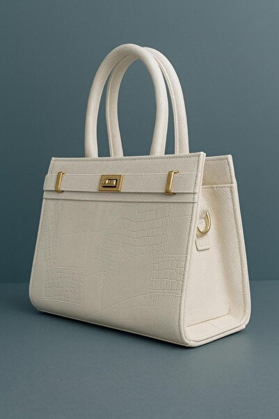 Generic Stylish Ladies Handbag – Gold Buckle, PU Leather