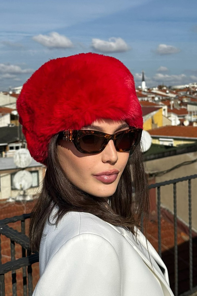 Mavelle Women's Red Winter Trend Kalpak |   Russian, Mongolian, Slavic Style Women's Hat