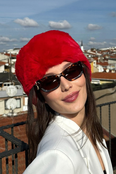 Mavelle Women's Red Winter Trend Kalpak |   Russian, Mongolian, Slavic Style Women's Hat