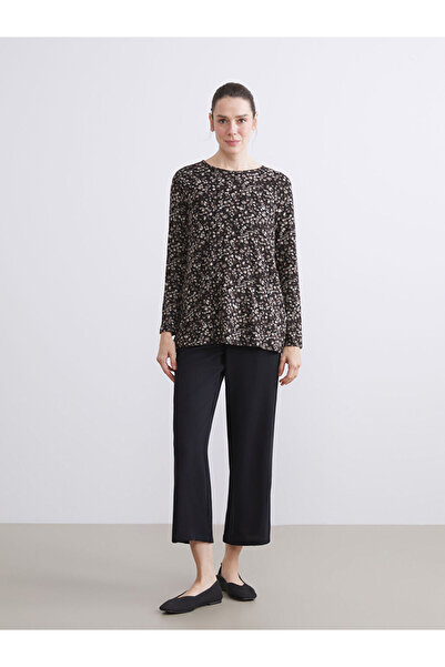 LC Waikiki Timeless Recommendations from Timeless Store |   Crew Neck Patterned Blouse