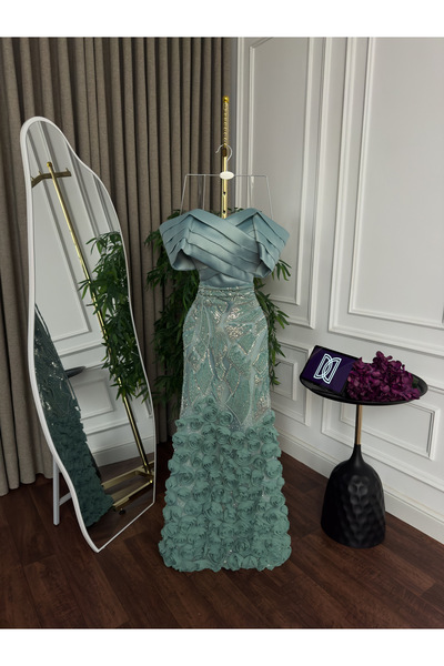 JOUNGIER Luxury hand-embroidered dress (shak)