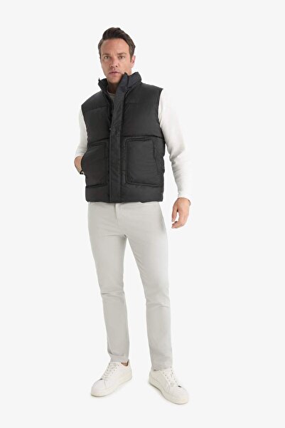 DeFacto Regular Fit Stand Collar Zippered Puffer Vest C5818Ax25Au